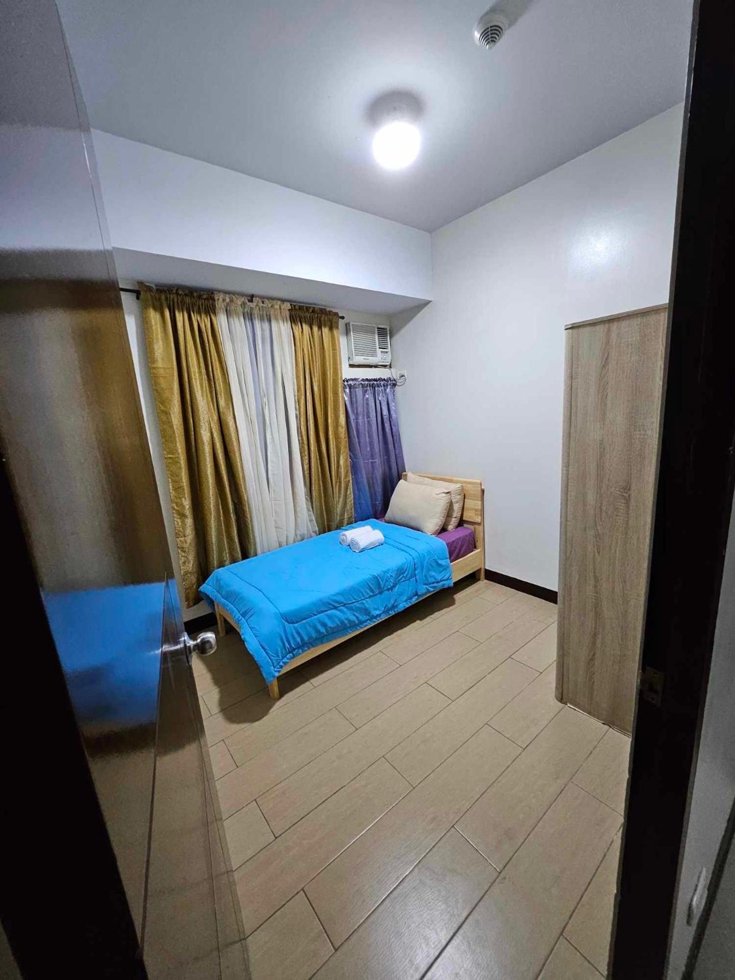 Cubao Manhattan Heights Unit 5A Tower C Quezon City Dış mekan fotoğraf