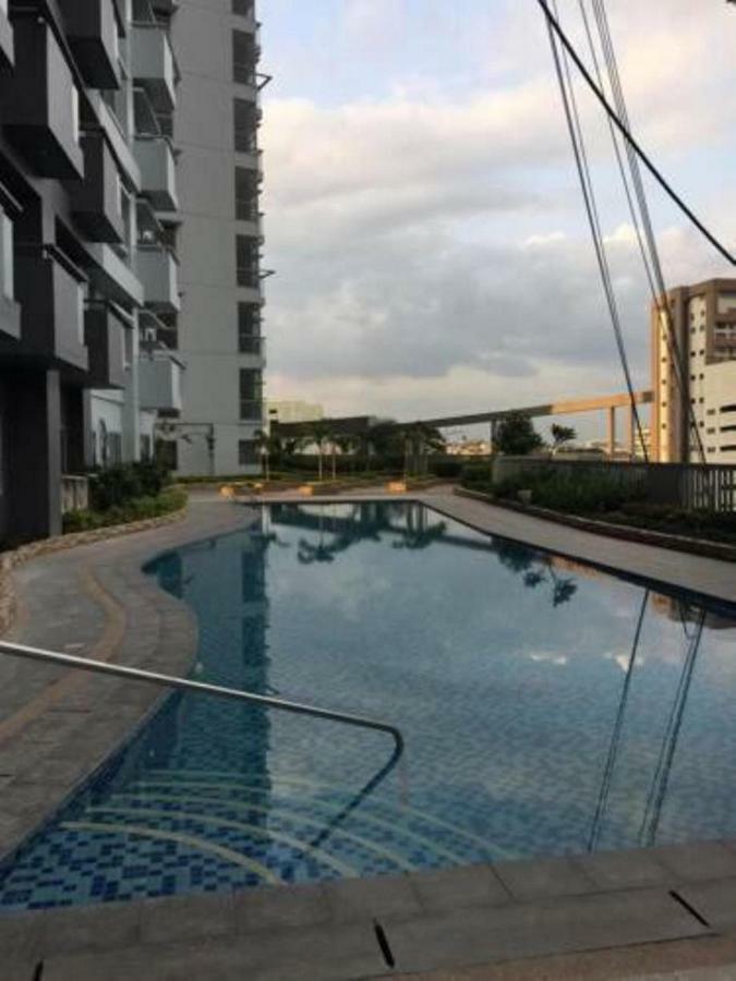 Cubao Manhattan Heights Unit 5A Tower C Quezon City Dış mekan fotoğraf
