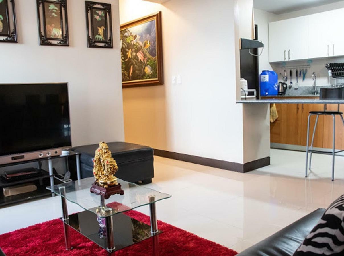 Cubao Manhattan Heights Unit 5A Tower C Quezon City Dış mekan fotoğraf