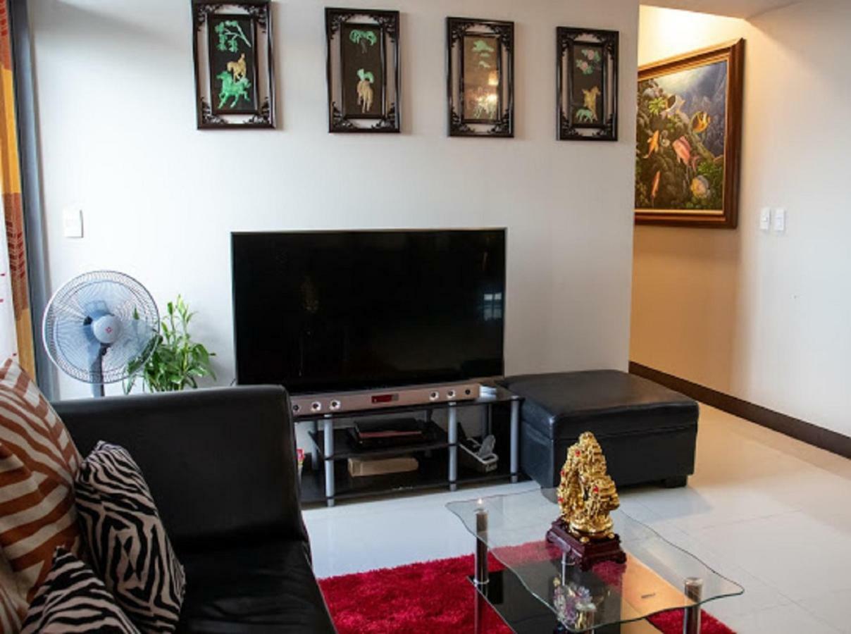 Cubao Manhattan Heights Unit 5A Tower C Quezon City Dış mekan fotoğraf