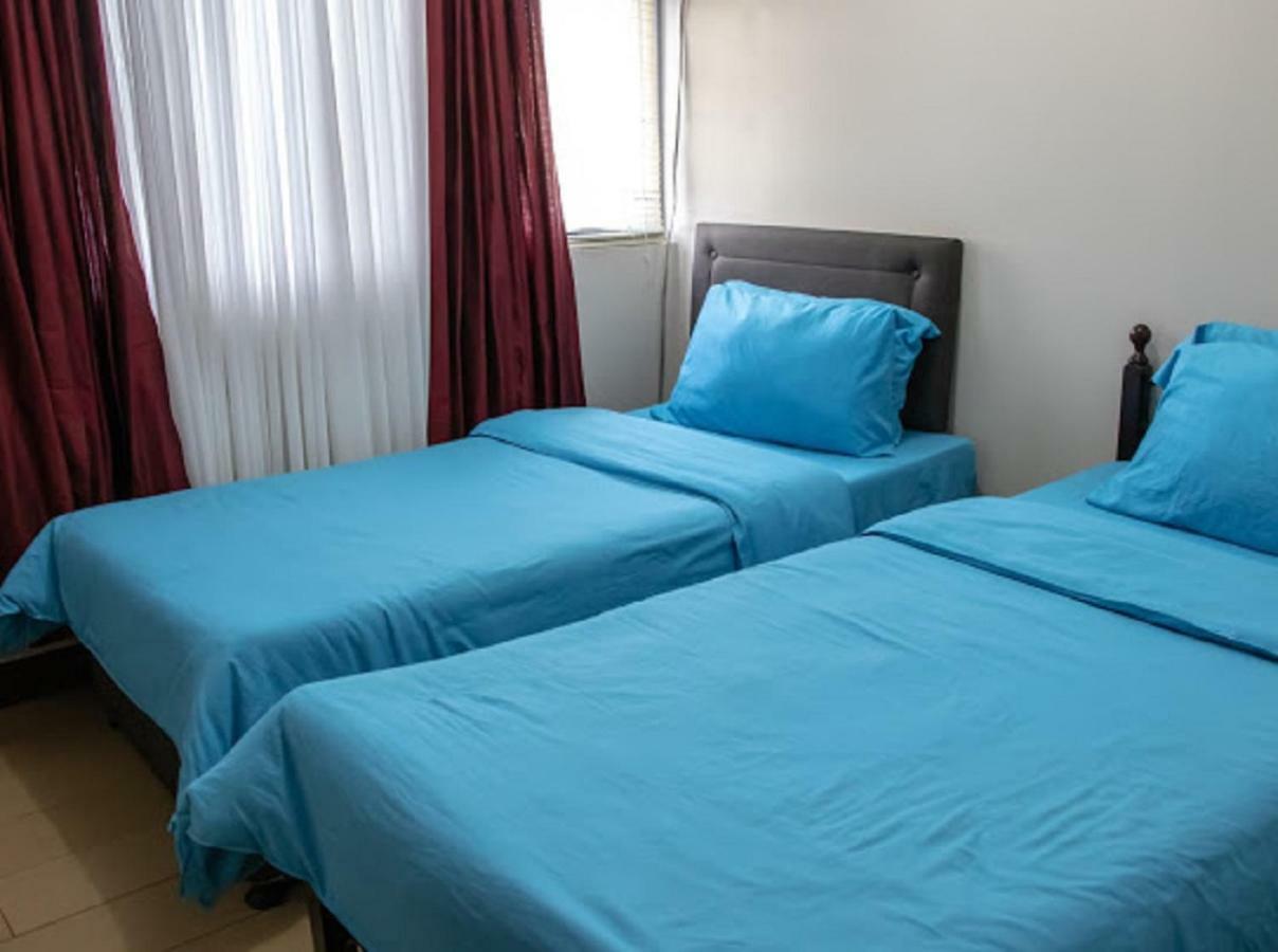 Cubao Manhattan Heights Unit 5A Tower C Quezon City Dış mekan fotoğraf