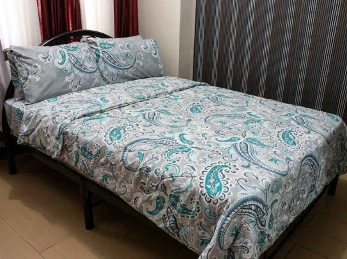 Cubao Manhattan Heights Unit 5A Tower C Quezon City Dış mekan fotoğraf
