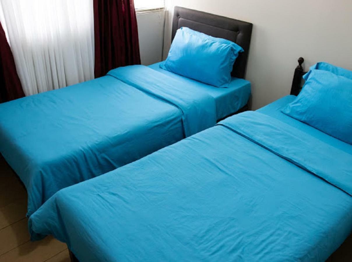 Cubao Manhattan Heights Unit 5A Tower C Quezon City Dış mekan fotoğraf