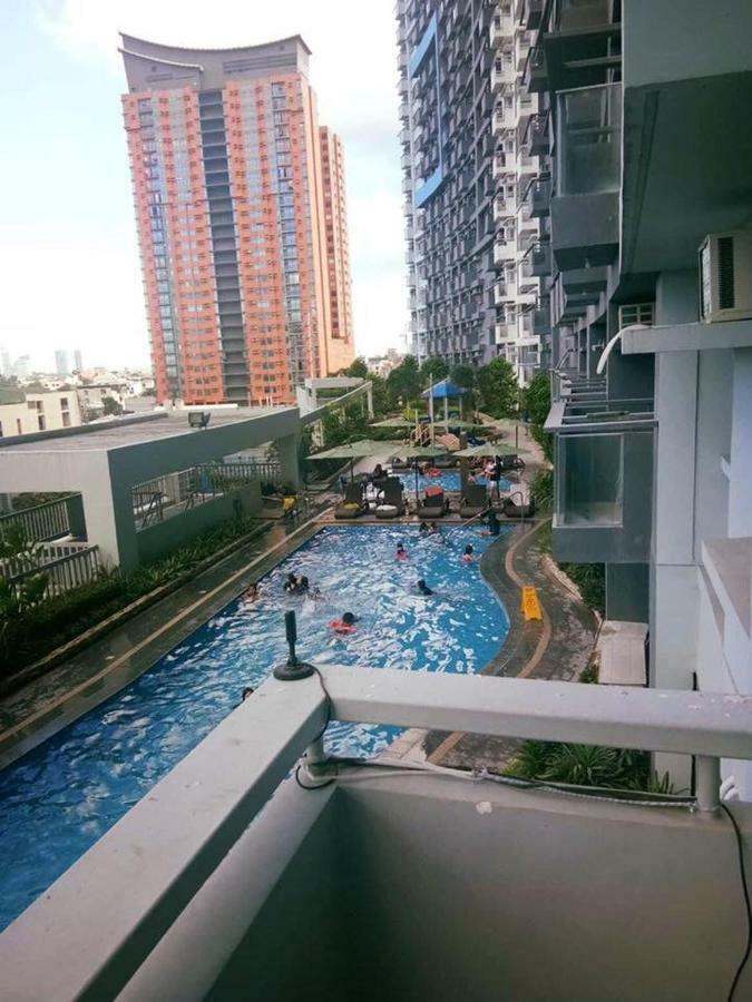 Cubao Manhattan Heights Unit 5A Tower C Quezon City Dış mekan fotoğraf