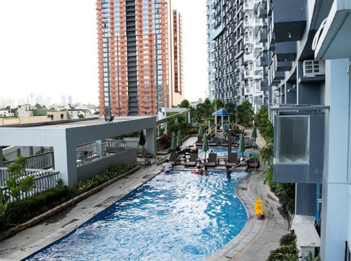Cubao Manhattan Heights Unit 5A Tower C Quezon City Dış mekan fotoğraf